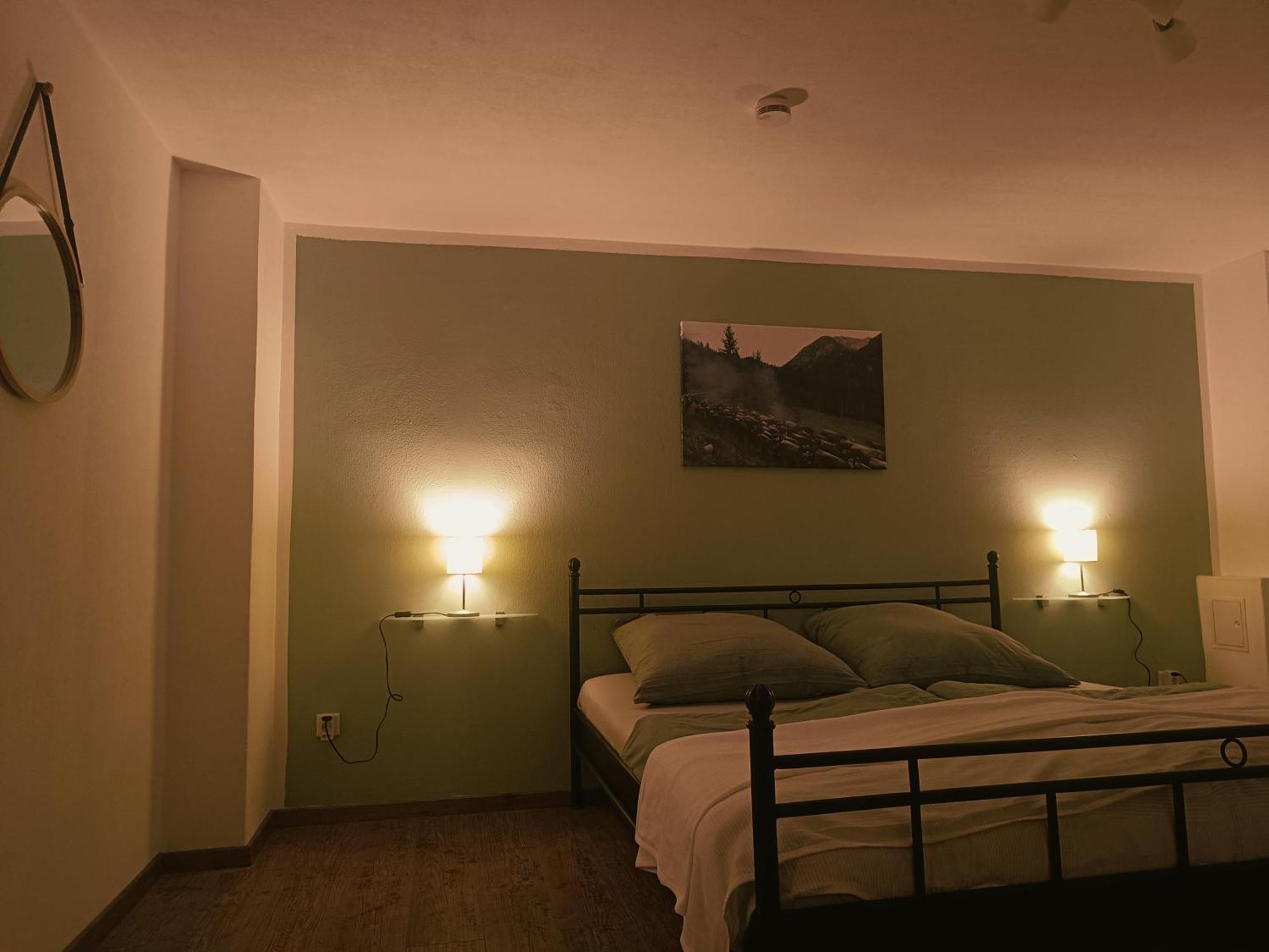 Berghof-Glueck Apartamento Kaufbeuren Exterior foto
