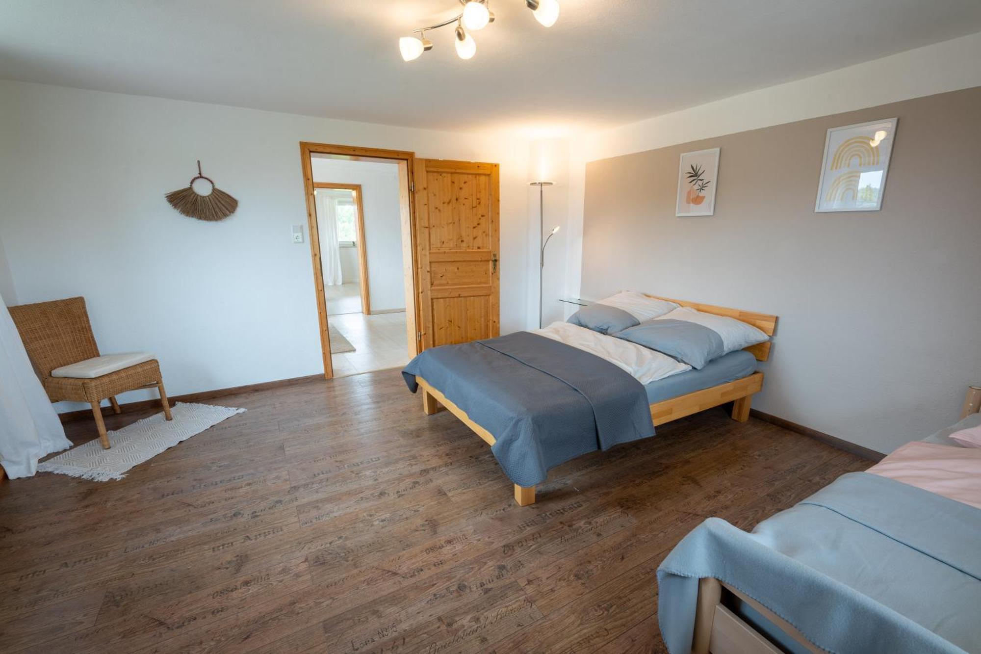 Berghof-Glueck Apartamento Kaufbeuren Exterior foto